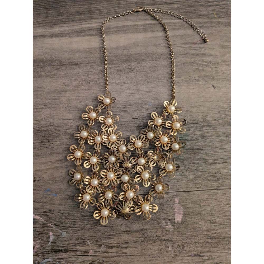 Gold Tone Floral Bib Necklace‎ Faux Pearl Flower Statement Jewelry Adjustable